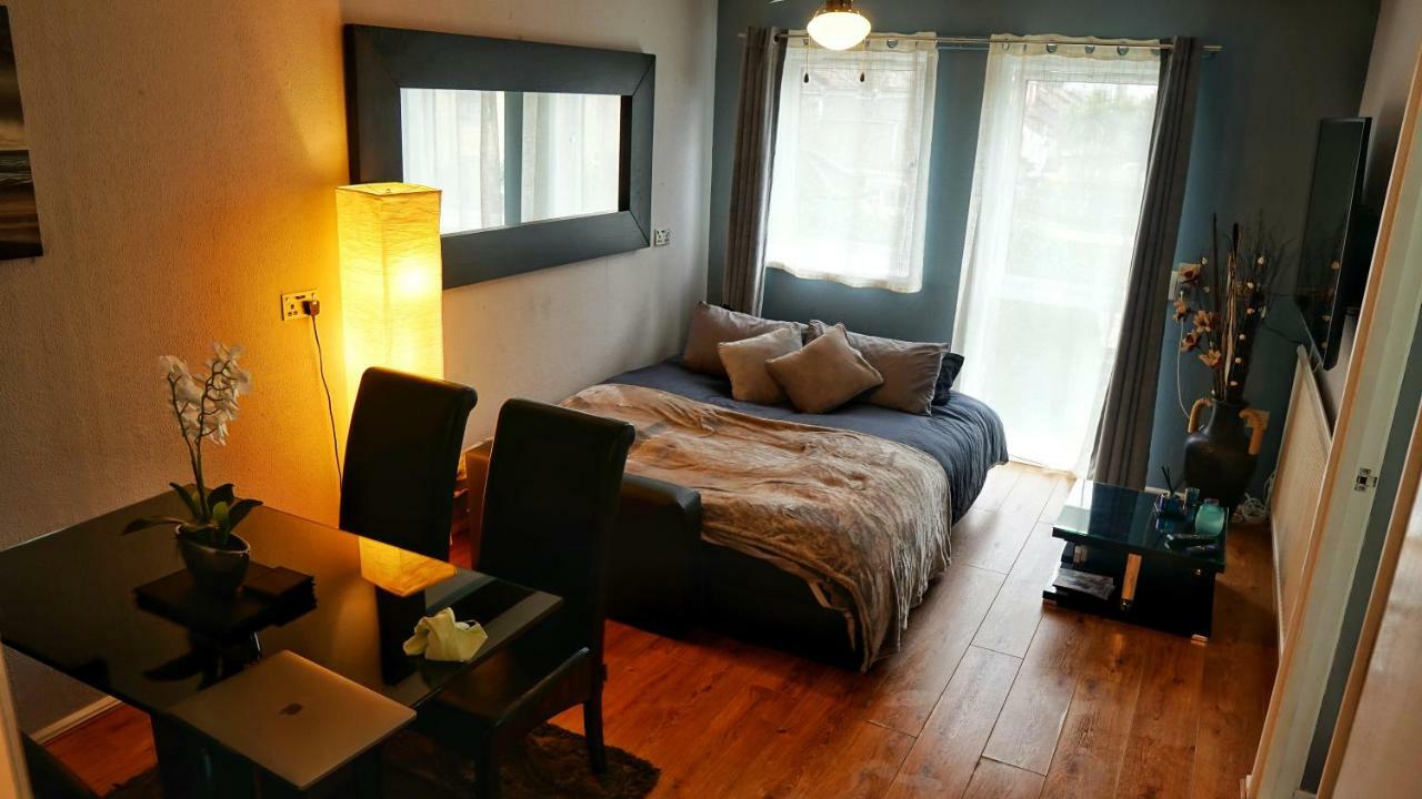 North London Apartment - אדמונטון מראה חיצוני תמונה