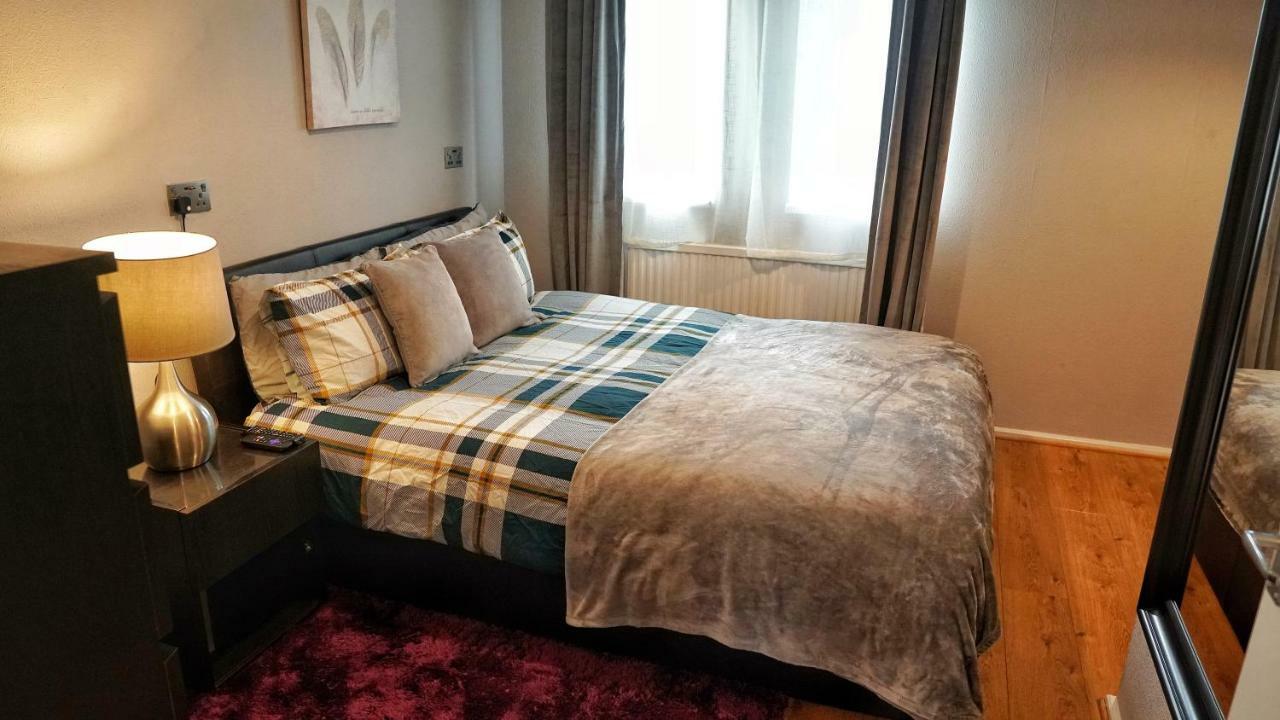 North London Apartment - אדמונטון מראה חיצוני תמונה