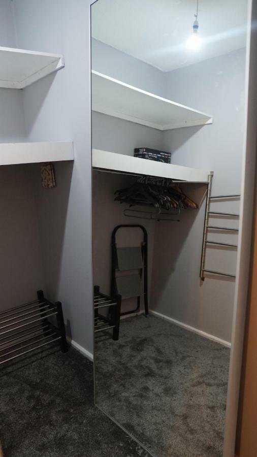North London Apartment - אדמונטון מראה חיצוני תמונה